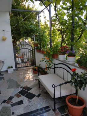 Отель 2B Apartment  Трогир